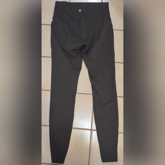 Olive Mesh Panel Leggings - Picture 5 of 6